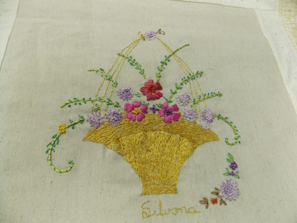 28 1024x768 - Bordados Brasileiros-Brasilian Dimensional Embroidery